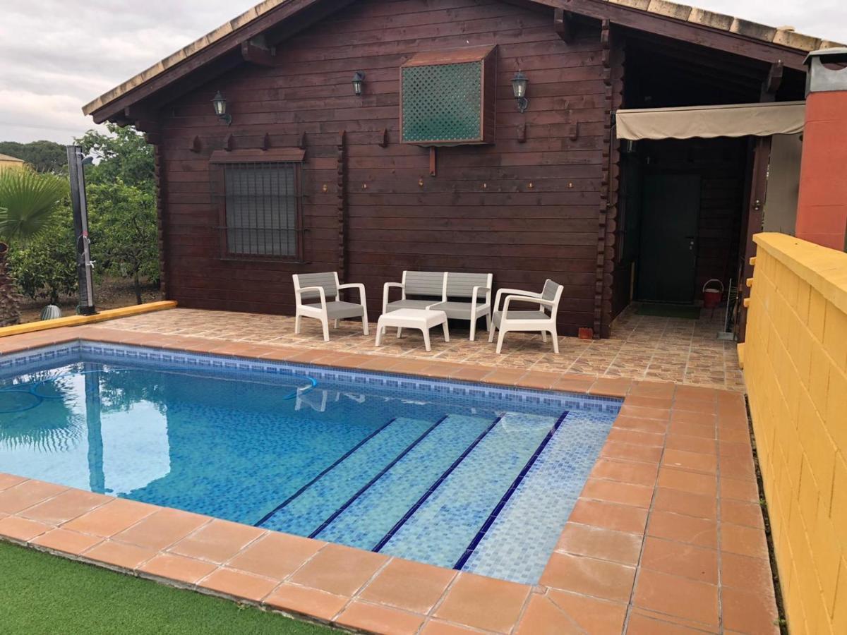 Villa Casa de madera el oasis el palomar Sevilla Exterior foto