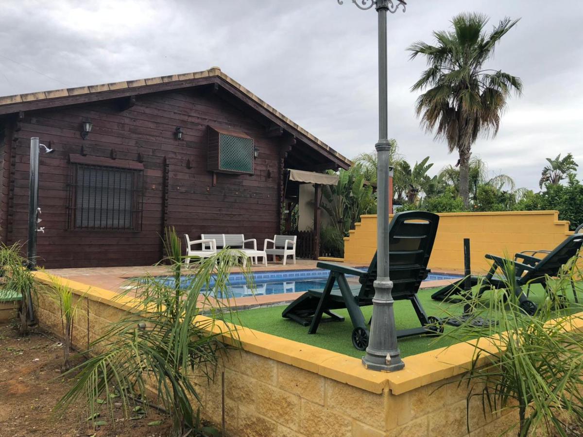 Villa Casa de madera el oasis el palomar Sevilla Exterior foto